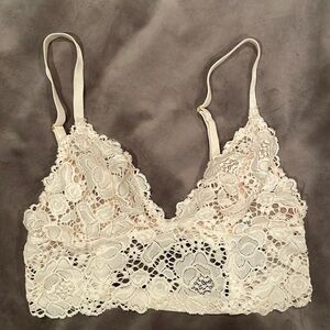XS off-white/cream colored bralette. Victoria Secrets “Very Sexy bralette”